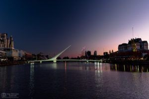 Atardecer en el Puente de la Mujer - CABA