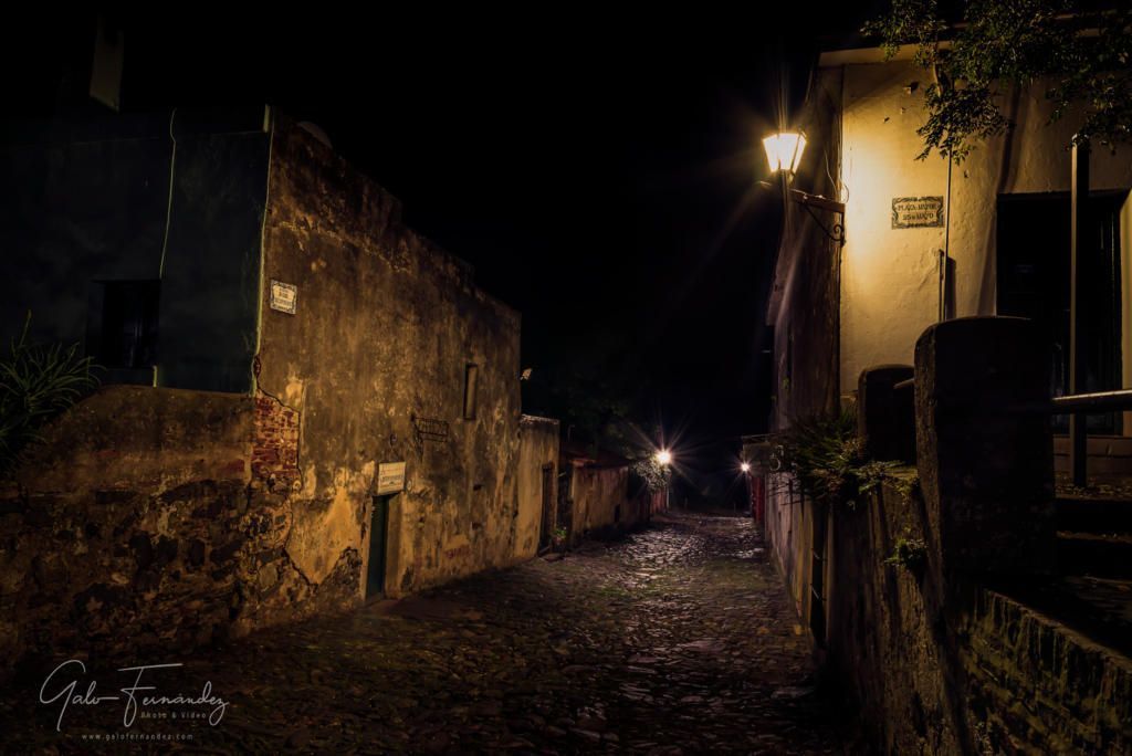 Calle de los Suspiros, Colonia del Sacramento - UY